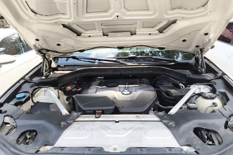 Used BMW X3 2018 xDrive25i M Sport Package China V Engine Bay