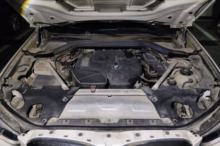 Used BMW X3 2018 xDrive25i M Sport Package China VI Engine Bay