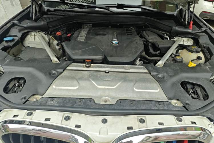 Used BMW X3 2018 xDrive25i M Sport Package China V Engine Bay
