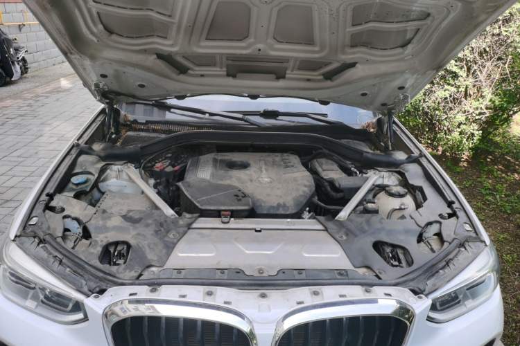 Used BMW X3 2018 xDrive28i M Sport Package China VI Engine Bay