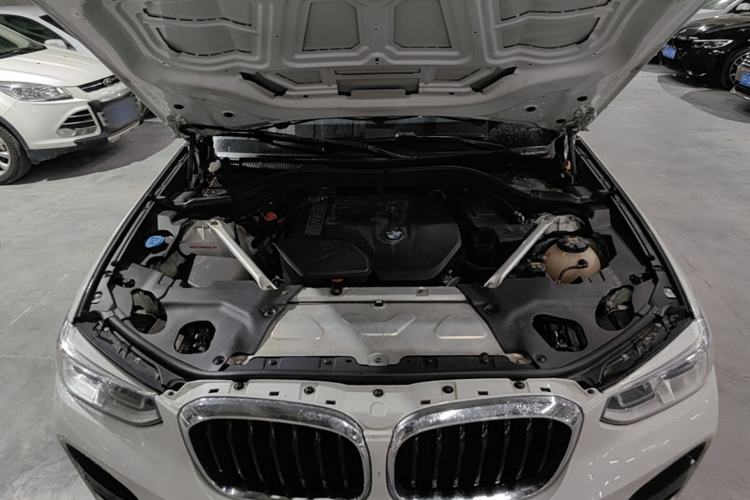 Used BMW X3 2018 xDrive25i M Sport Package China VI Engine Bay