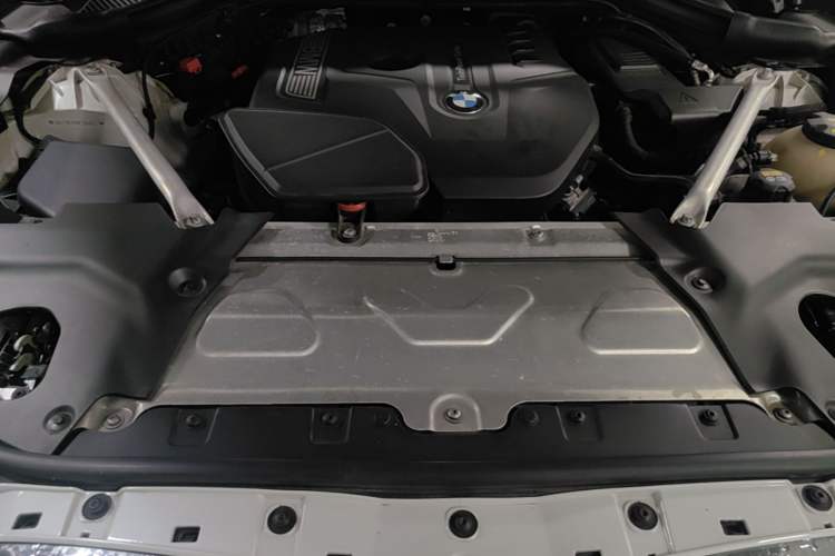 Used BMW X3 2018 xDrive30i Luxury Model M Sport Package China V Engine Bay