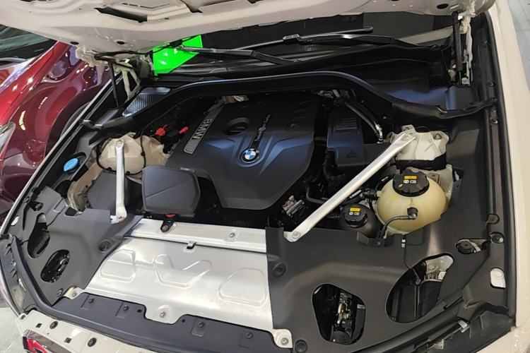 Used BMW X3 2018 xDrive30i Luxury Edition M Sport Package China VI Engine Bay