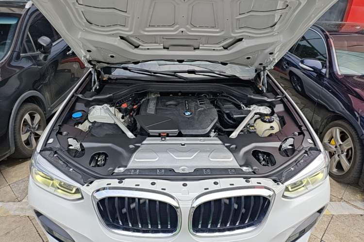 Used BMW X3 2018 xDrive25i M Sport Package China V Engine Bay
