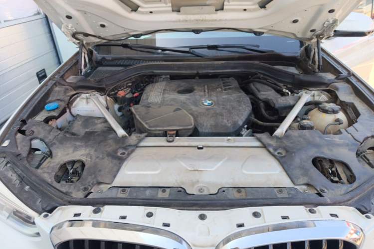 Used BMW X3 2018 xDrive25i M Sport Package China VI Engine Bay
