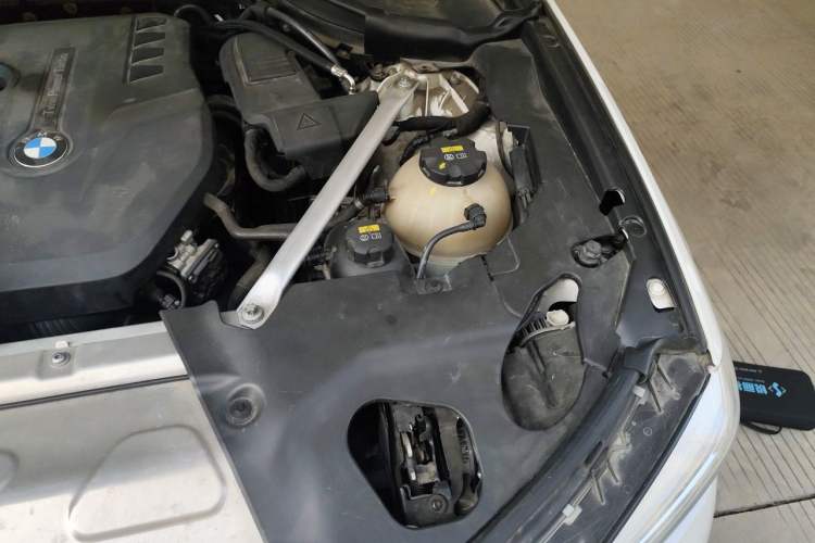 Used BMW X3 2018 xDrive25i M Sport Package China V Engine Bay Left