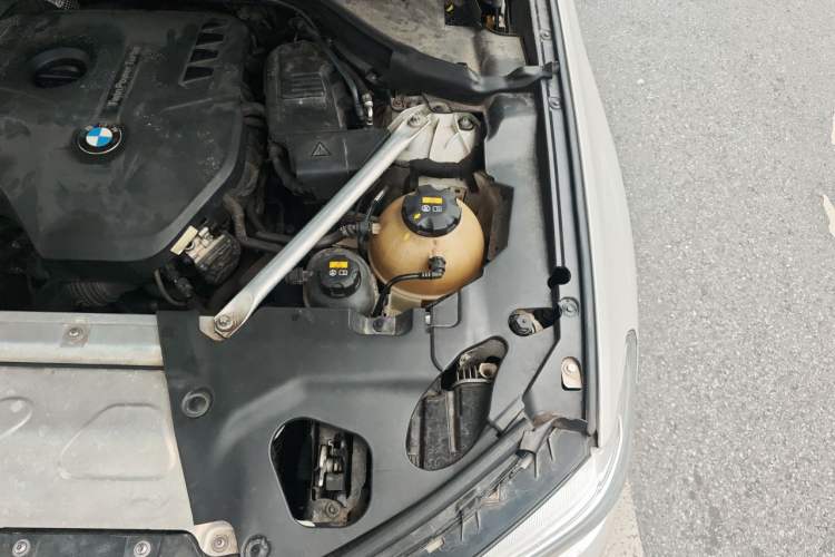 Used BMW X3 2018 xDrive25i M Sport Package China V Engine Bay Left