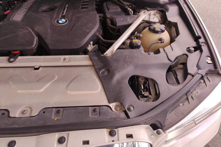 Used BMW X3 2018 xDrive28i M Sport Package China VI Engine Bay Left