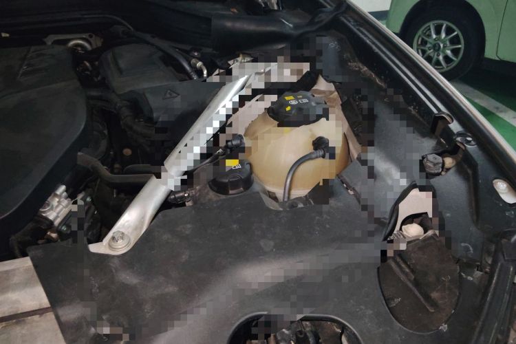 Used BMW X3 2018 xDrive28i M Sport Package China VI Engine Bay Left