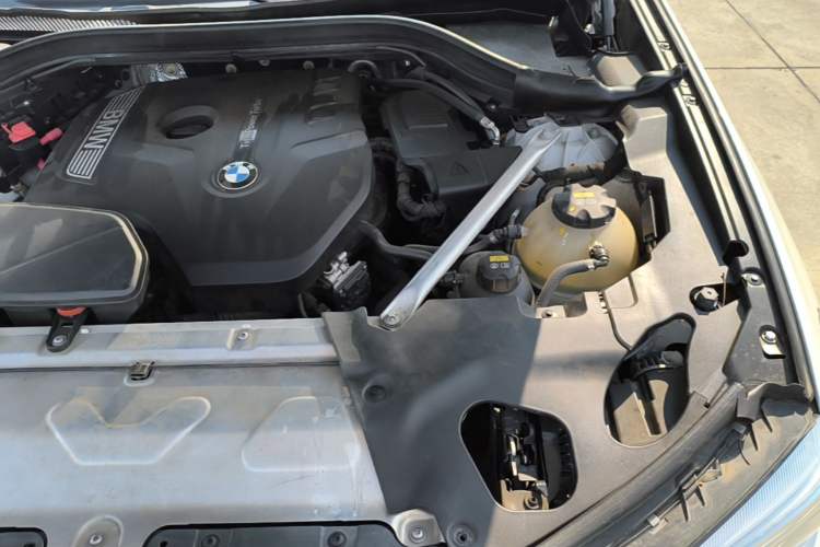 Used BMW X3 2018 xDrive25i M Sport Package China VI Engine Bay Left