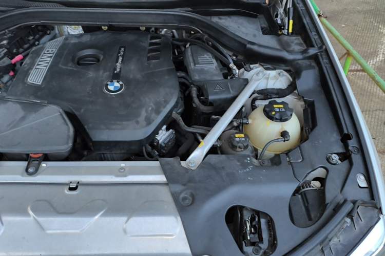 Used BMW X3 2018 xDrive28i M Sport Package China V Emission Standard Engine Bay Left