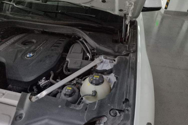 Used BMW X3 2018 xDrive28i M Sport Package China VI Engine Bay Left