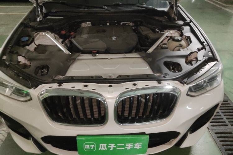 Used BMW X3 2018 xDrive28i M Sport Package China V Emission Standard Engine Bay