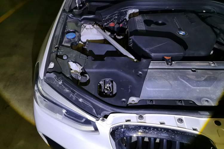Used BMW X3 2018 xDrive25i M Sport Package China V Engine Bay Right