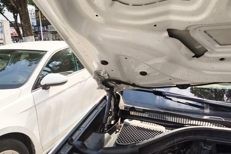 Used BMW X3 2018 xDrive25i M Sport Package China V Engine Bay Right