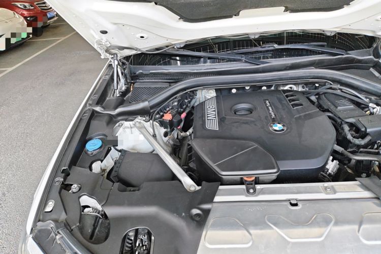 Used BMW X3 2018 xDrive30i Luxury Edition M Sport Package China VI Engine Bay Right