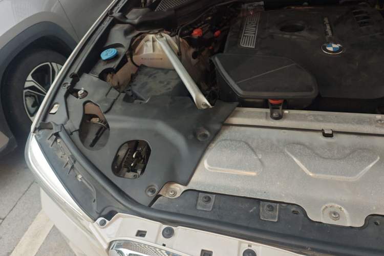 Used BMW X3 2018 xDrive25i Luxury Package China V Engine Bay Right