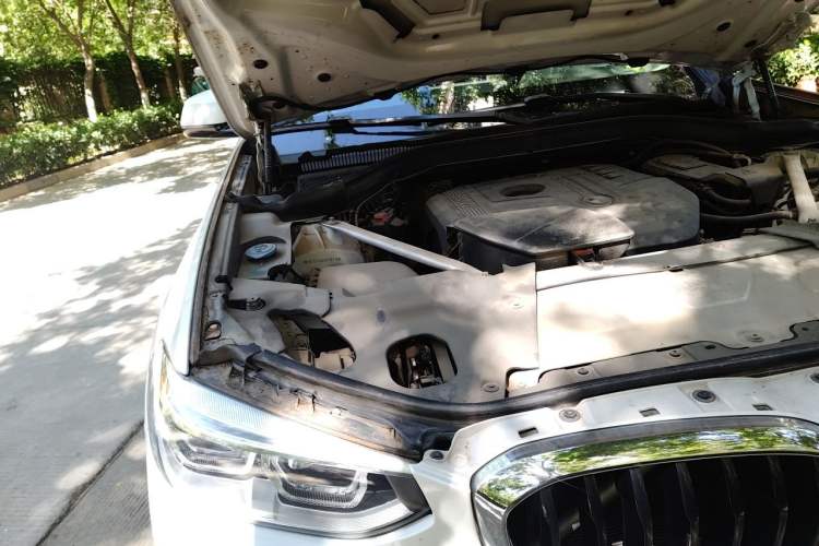 Used BMW X3 2018 xDrive25i M Sport Package China V Engine Bay Right