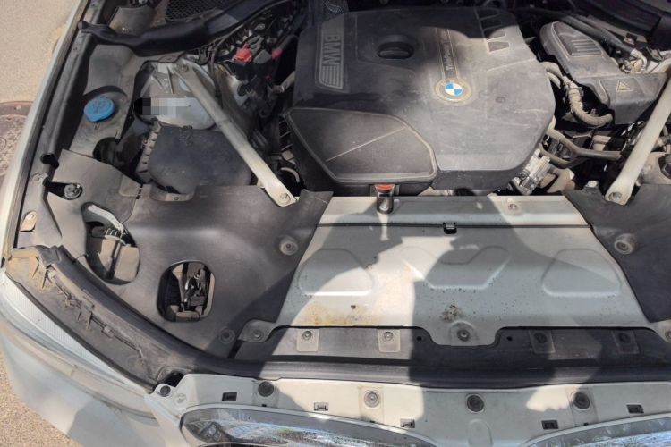 Used BMW X3 2018 xDrive28i M Sport Package China V Emission Standard Engine Bay Right
