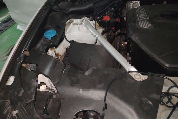 Used BMW X3 2018 xDrive28i M Sport Package China VI Engine Bay Right
