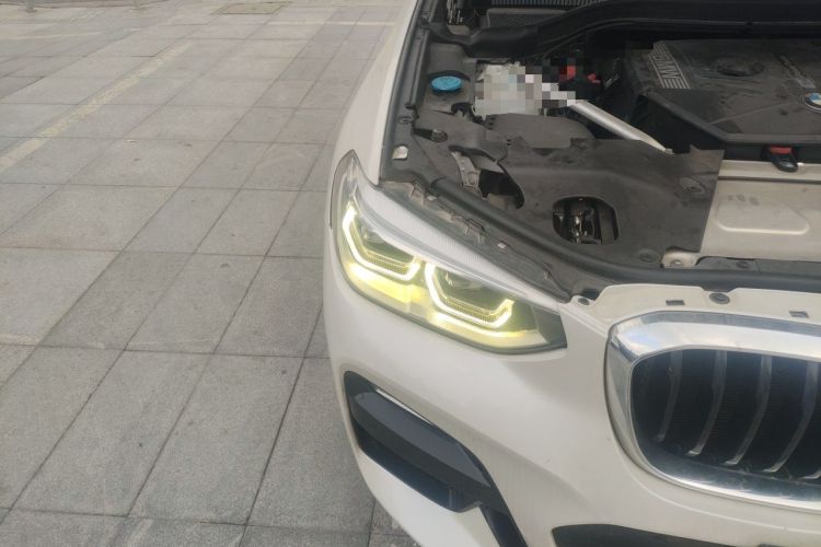 Used BMW X3 2018 xDrive25i M Sport Package China VI Engine Bay Right