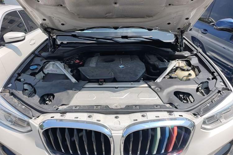 Used BMW X3 2018 xDrive30i Luxury Model M Sport Package China V Engine Bay