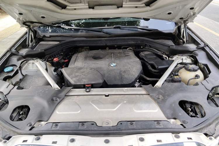 Used BMW X3 2018 xDrive25i M Sport Package China V Engine Bay