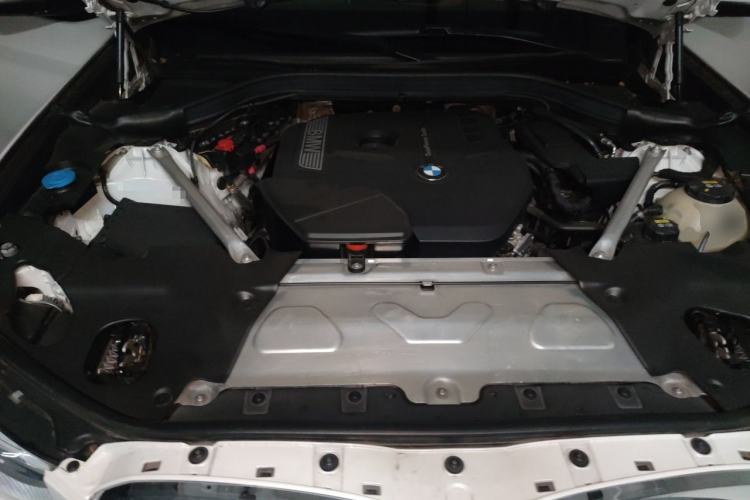 Used BMW X3 2018 xDrive30i Luxury Edition M Sport Package China VI Engine Bay