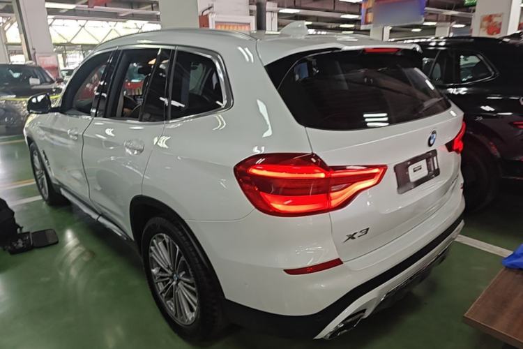 Used BMW X3 2018 xDrive28i Luxury Package China VI Emission Standard Exterior 2