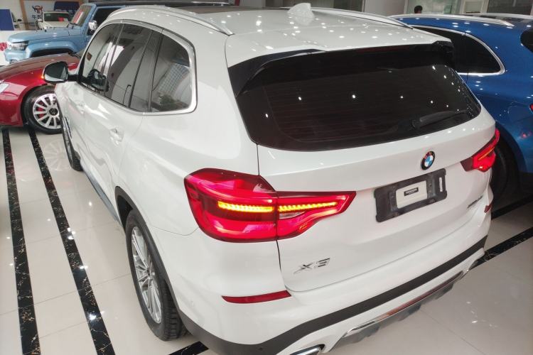 Used BMW X3 2018 xDrive28i Luxury Package China VI Emission Standard Exterior 2