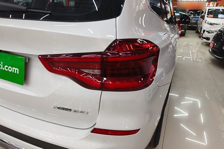 Used BMW X3 2018 xDrive28i Luxury Package China VI Emission Standard Exterior 3