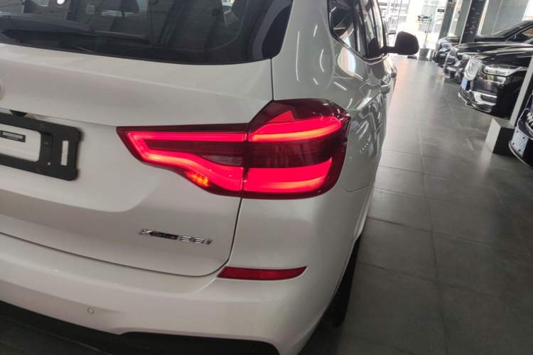 Used BMW X3 2018 xDrive25i M Sport Package China V Exterior 3