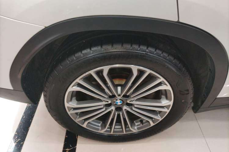Used BMW X3 2018 xDrive28i Luxury Package China VI Emission Standard Exterior 5