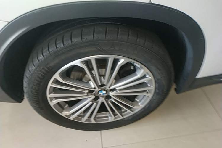 Used BMW X3 2018 xDrive28i Luxury Package China VI Emission Standard Exterior 5