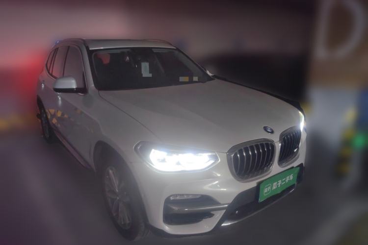 Used BMW X3 2018 xDrive25i Luxury Package China V Front Right 45 Deg
