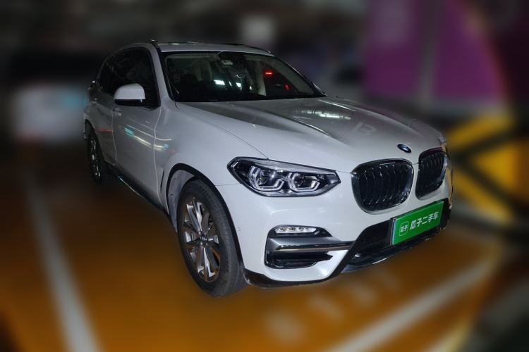 Used BMW X3 2018 xDrive25i Luxury Package China V Front Right 45 Deg