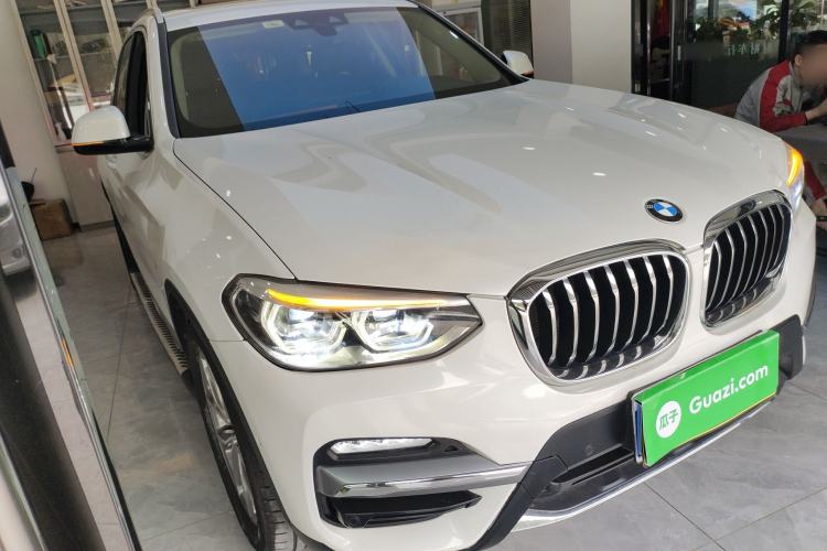 Used BMW X3 2018 xDrive25i Luxury Package China VI Emission Standard Front Right 45 Deg