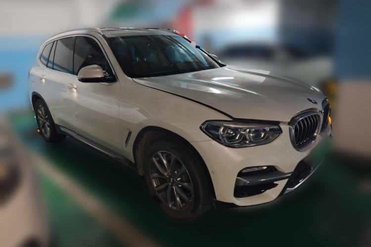 Used BMW X3 2018 xDrive25i Luxury Package China V Front Right 45 Deg