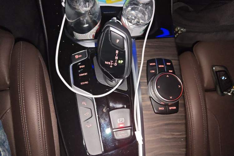 Used BMW X3 2018 xDrive28i Luxury Package China VI Emission Standard Gear Lever