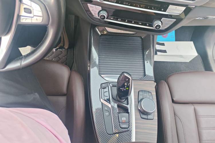 Used BMW X3 2018 xDrive28i Luxury Package China VI Emission Standard Gear Lever