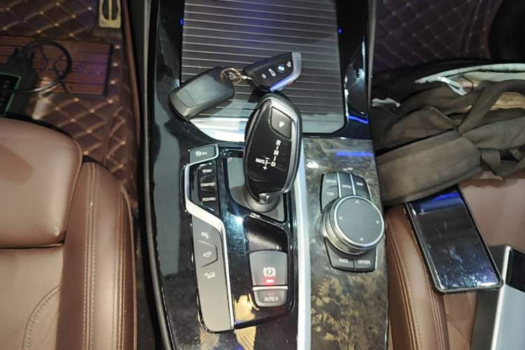 Used BMW X3 2018 xDrive30i Luxury Edition M Sport Package China VI Gear Lever