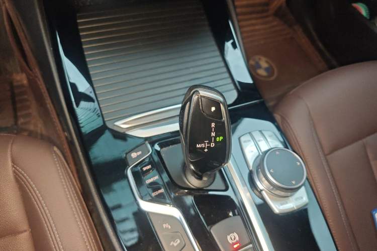 Used BMW X3 2018 xDrive25i Luxury Package China V Gear Lever
