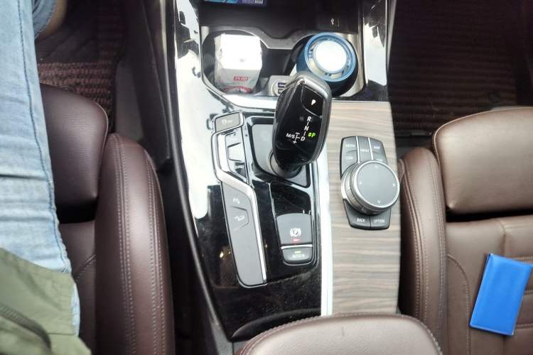 Used BMW X3 2018 xDrive28i Luxury Package China V Gear Lever