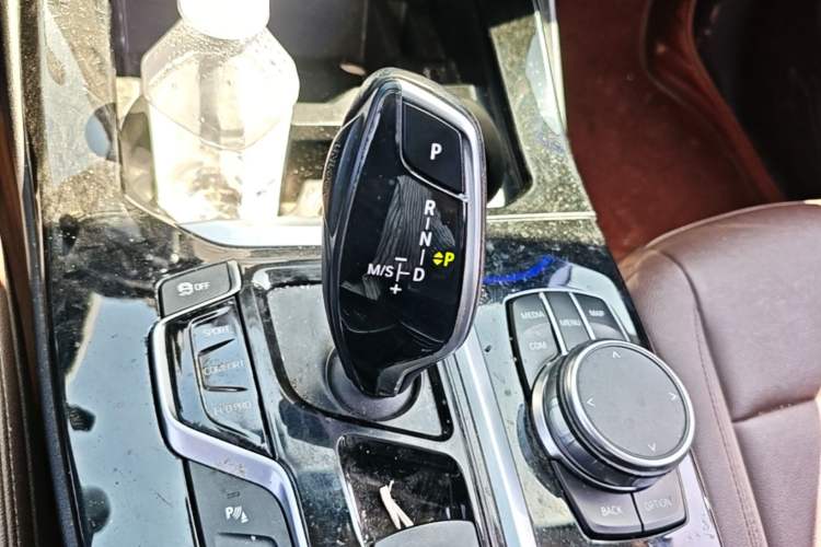 Used BMW X3 2018 xDrive25i Luxury Package China VI Emission Standard Gear Lever