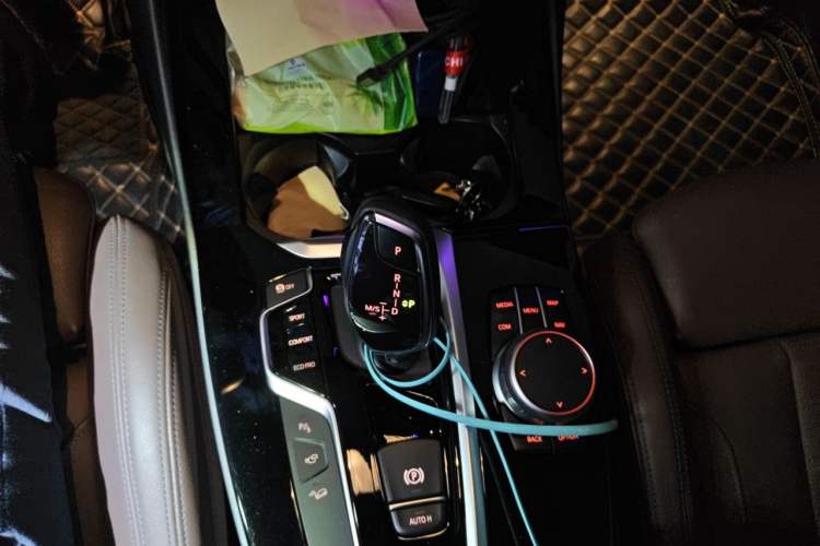 Used BMW X3 2018 xDrive28i Luxury Package China VI Emission Standard Gear Lever