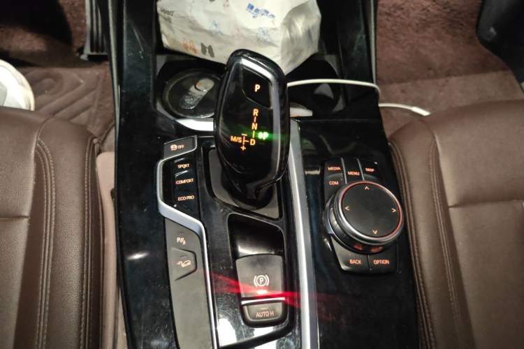 Used BMW X3 2018 xDrive25i M Sport Package China VI Gear Lever