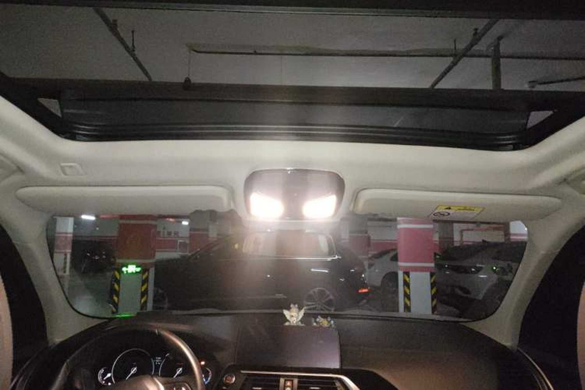 Used BMW X3 2018 xDrive25i Luxury Package China VI Emission Standard Headliner