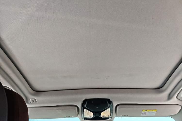Used BMW X3 2018 xDrive25i Luxury Package China VI Emission Standard Headliner