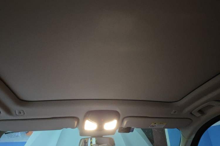 Used BMW X3 2018 xDrive28i Luxury Package China VI Emission Standard Headliner