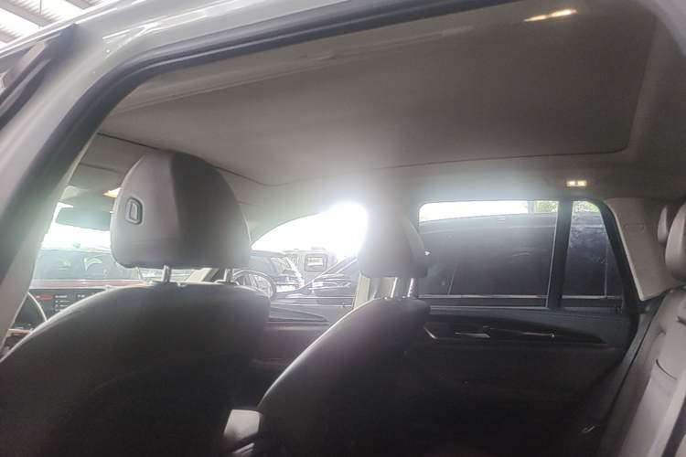Used BMW X3 2018 xDrive25i M Sport Package China V Headliner